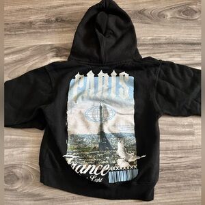 Kids hoodie size 7